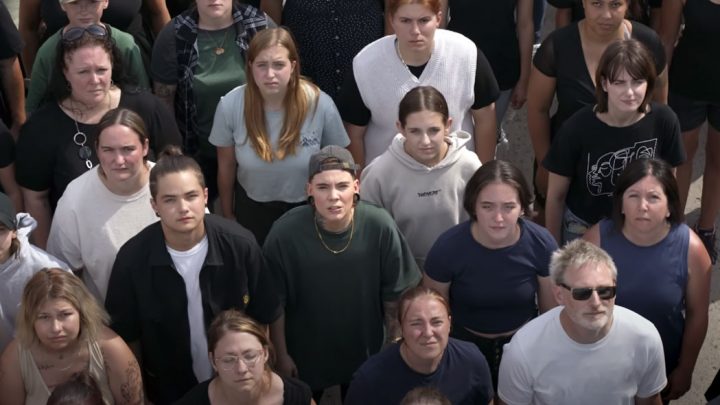 « Partout » – Hommage aux héros ordinaires de Roxane Bruneau